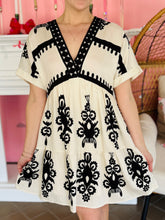 Resort Dress Ivory & Black