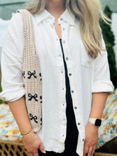 Lightweight White Button Top